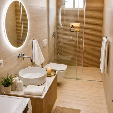 Bello Suites *